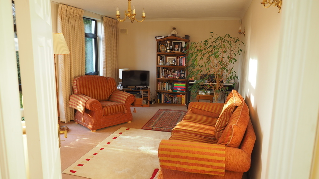 The front sitting room which is very sunny 