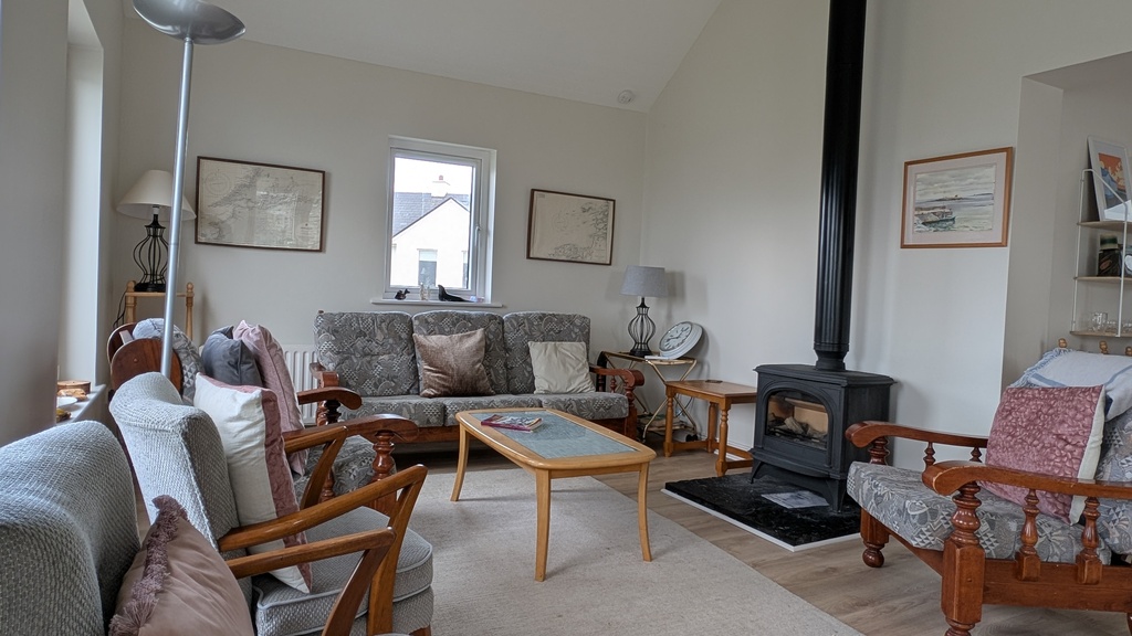 Main sitting room area