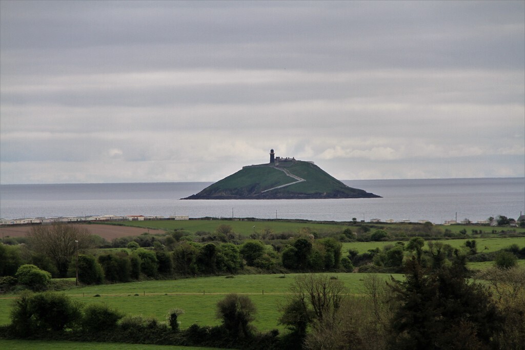 Ballycotton lighthouse in Ballycotton Bay