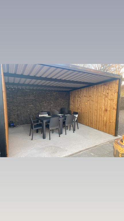 New pergola with stove for outside dining 