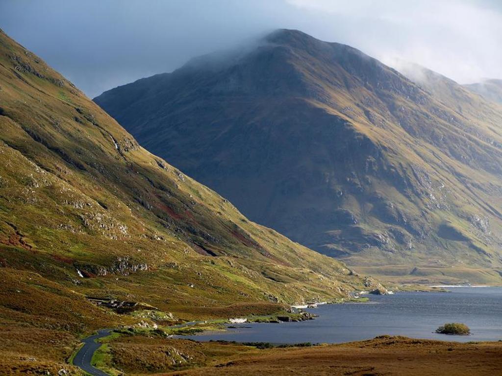 Scenic drive through Delphi valley (35 mins drive from home)