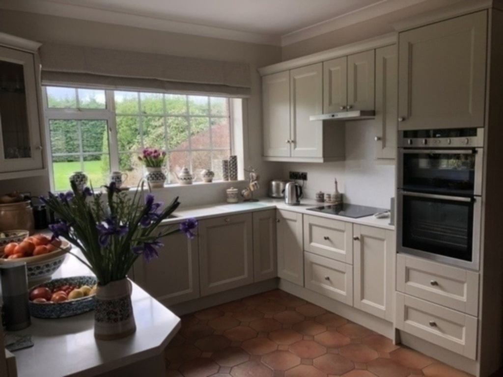 New Kitchen with all appliances. Separate laundry/utility room.
