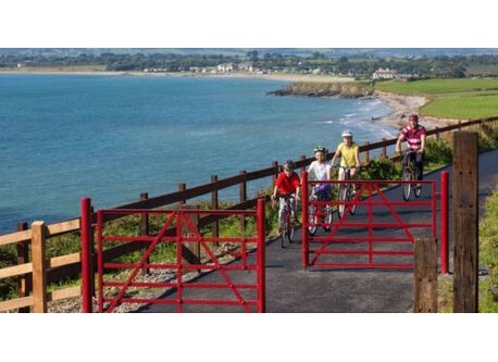  Walk or cycle  on our beautiful greenway!