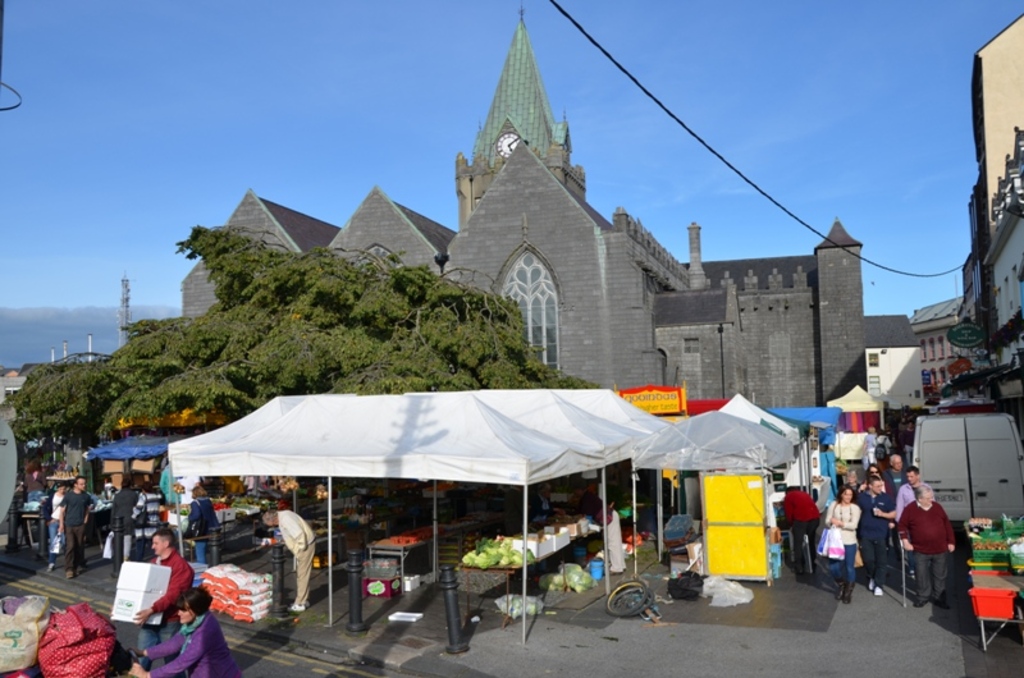 Saturday Market & St. Nicholas' Cathedral