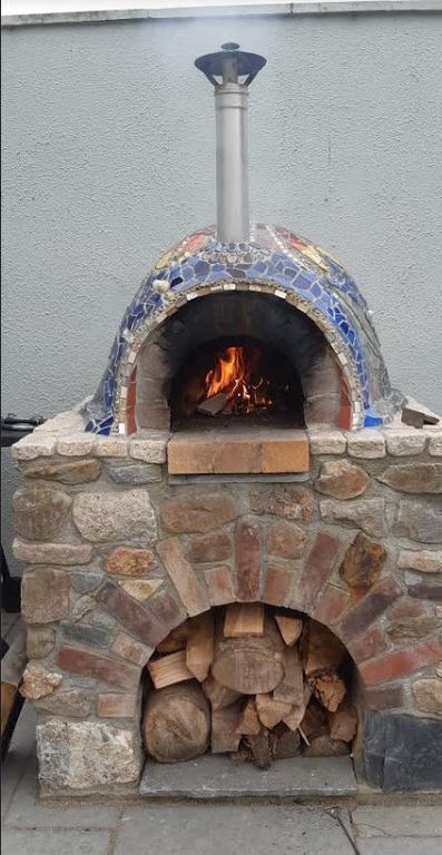 The Pizza Oven