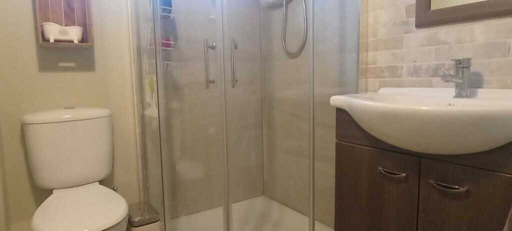 Upstairs Bathroom with electric shower 