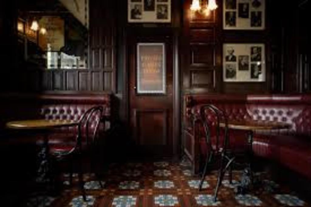 One of many Irish pubs in Maynooth