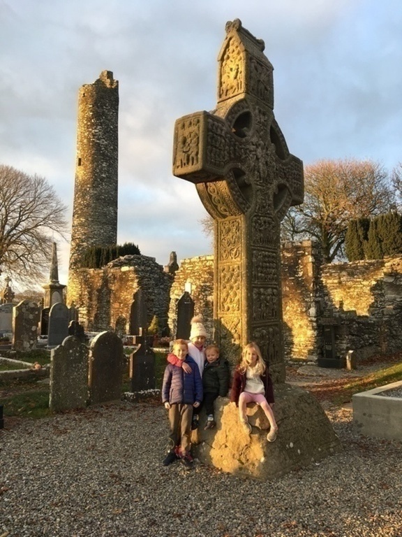 Monasterboice High Cross and Round tower - 5mins from the house