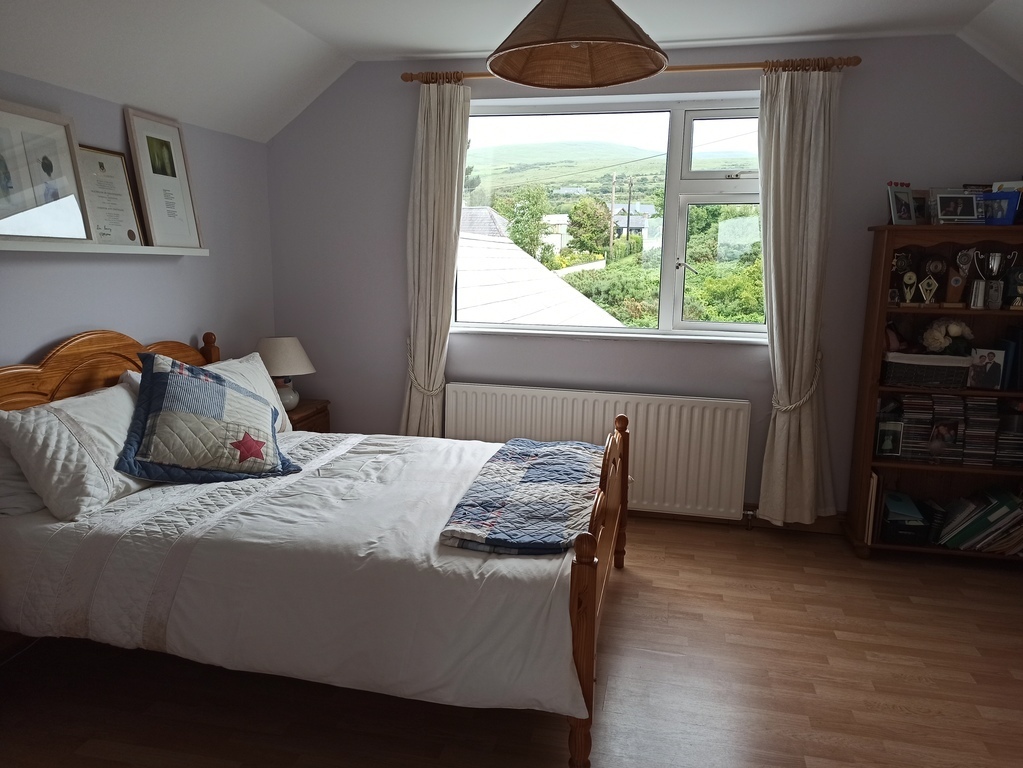 Bedroom 2 with Double Bed- Upstairs