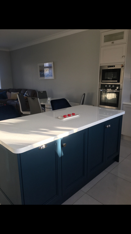 Kitchen island