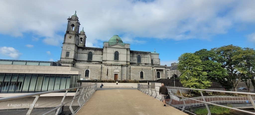 Walkway over river Shannon