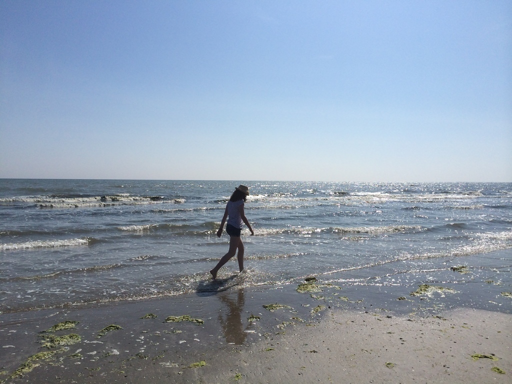 Beautiful safe quiet beach 1km from our house