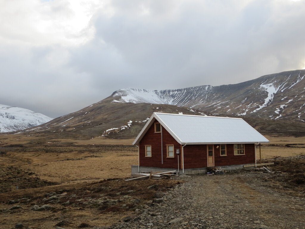 Our cottage in Kjos, Hnodrakot.