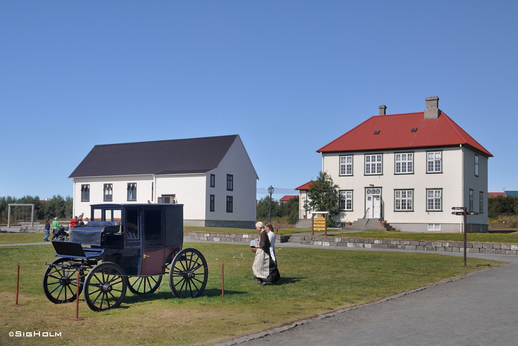 Nearby outdoor cultural museum