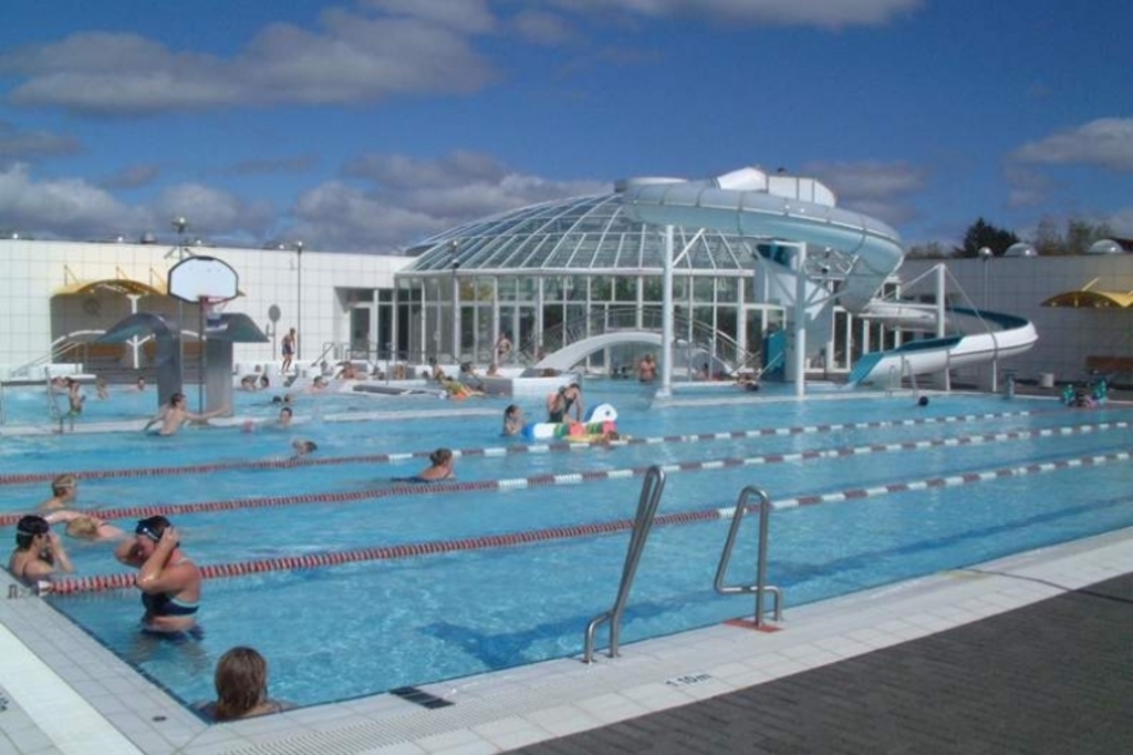 Árbæjarlaug swimming pool