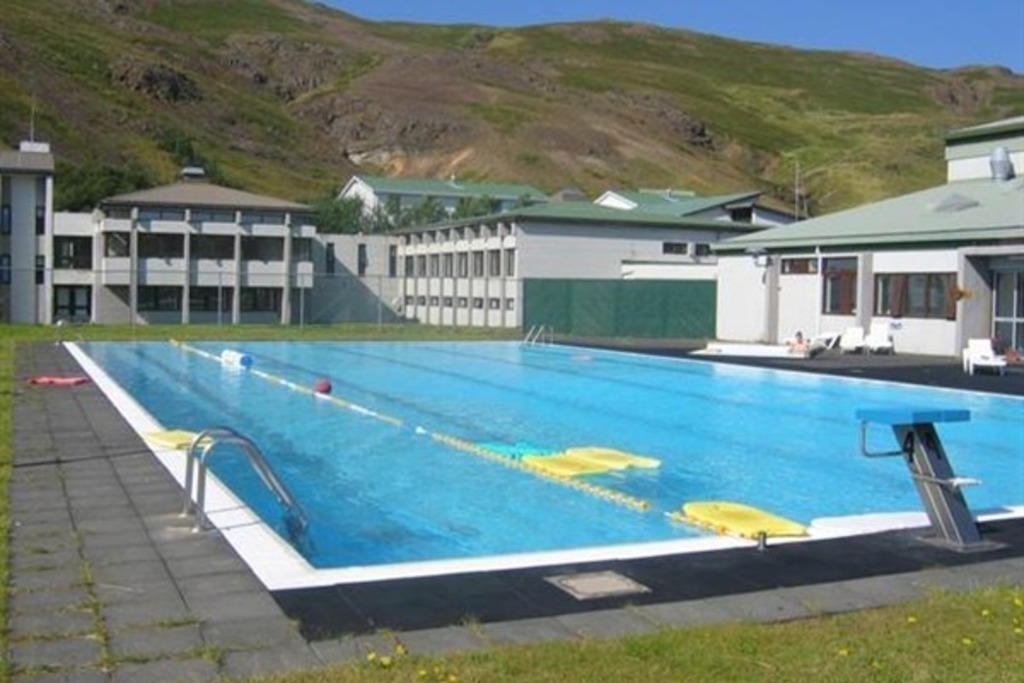 Sælingsdalslaug, the swimming pool 20km from Búðardalur
