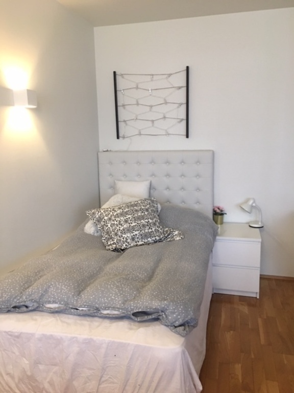 Large bedroom with a 120cm wide bed, 1st. floor.