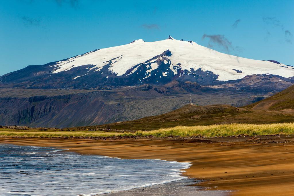Snæfellsjökull glacier on the Snæfellsnes peninsula on the west coast. 2 hour drive.