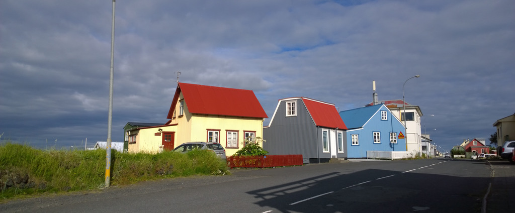 From Eyrarbakki village. 30–40 minutes by car.