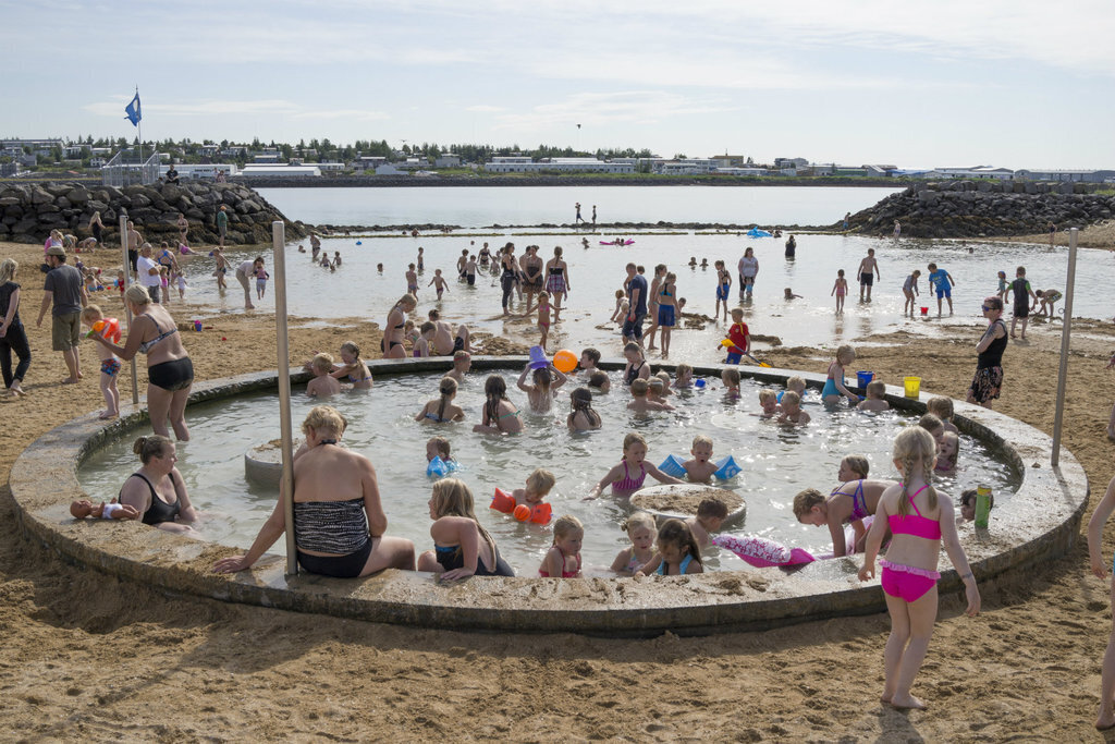 Nauthólsvík - Geothermal beach (10min drive / 30 min walk)
