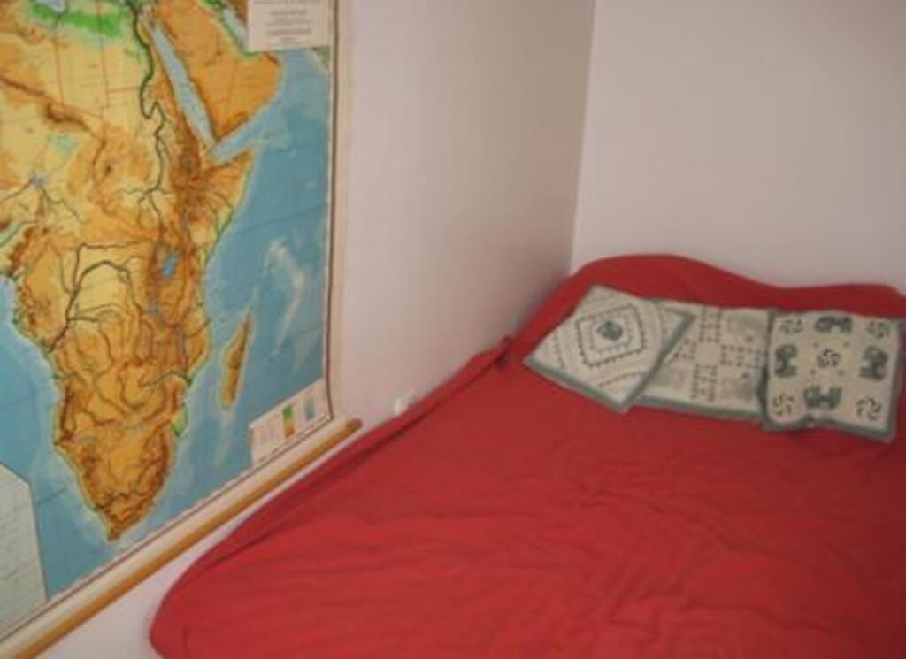 Second guest room, with a double bed