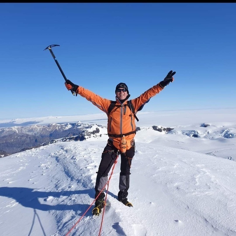 Climbing the highest point in Iceland