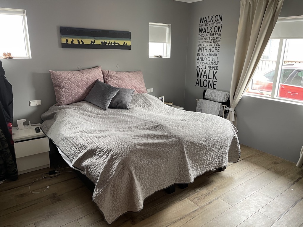Master Bedroom, with private bathroom