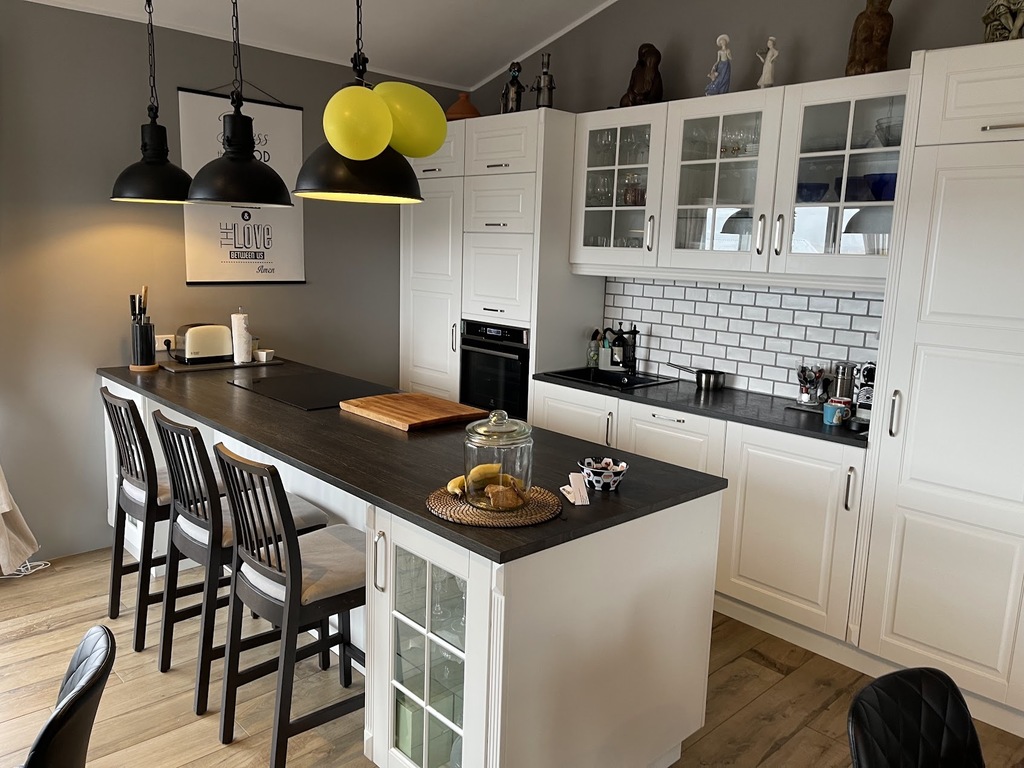Kitchen area