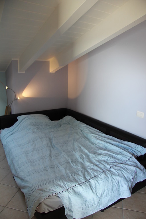 one of the seats as bed