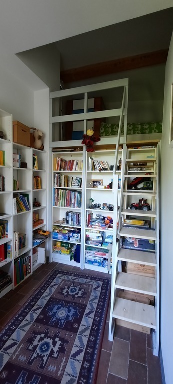 single bedroom n.2  (the bed is on the loft)