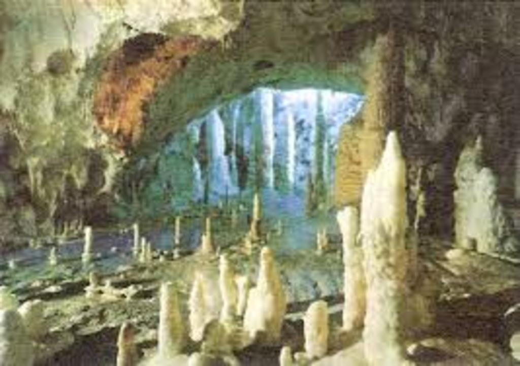 Frasassi caves