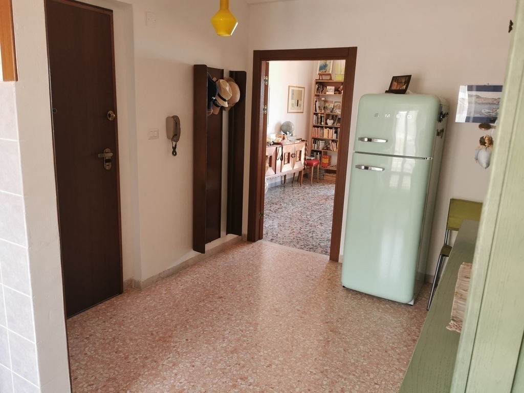 Kitchen and entrance