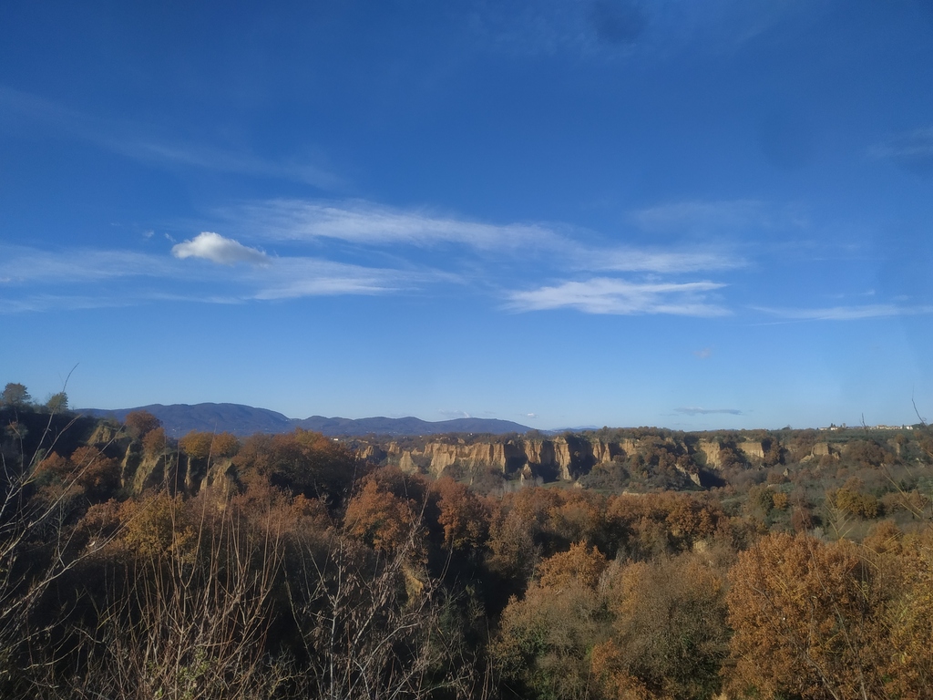 The Balze of Valdarno, 500 meters away from the house in Certignano.