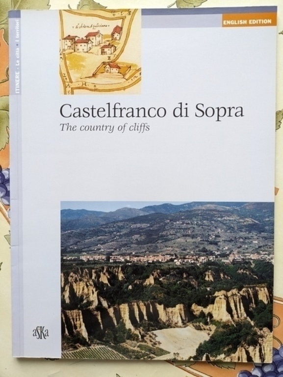 A book about the Balze of Valdarno