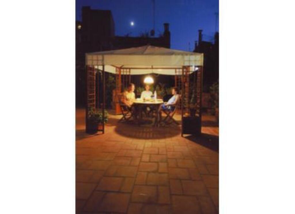 Terrazzo, veduta notturna / Terrace, night view / Terrasse, photo de nuit