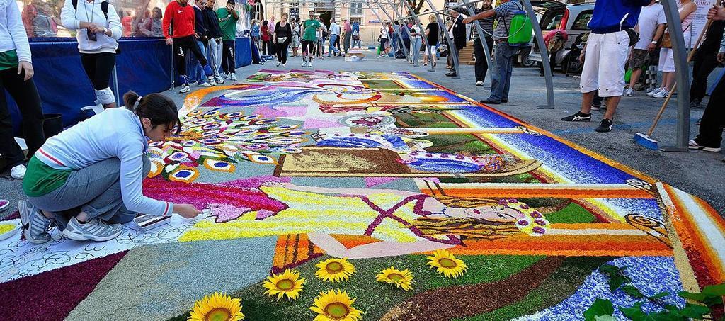 Corpus Domini infiorata