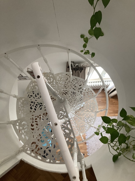 Spiral staircase