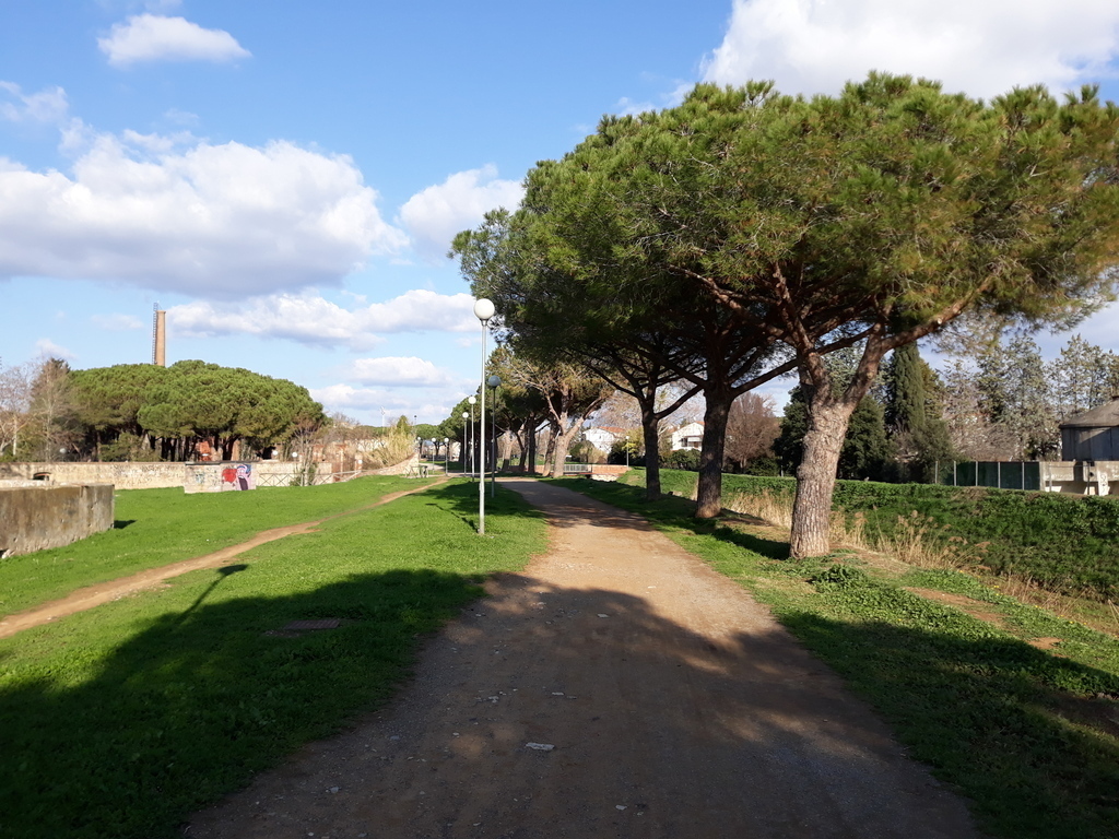  Follonica park