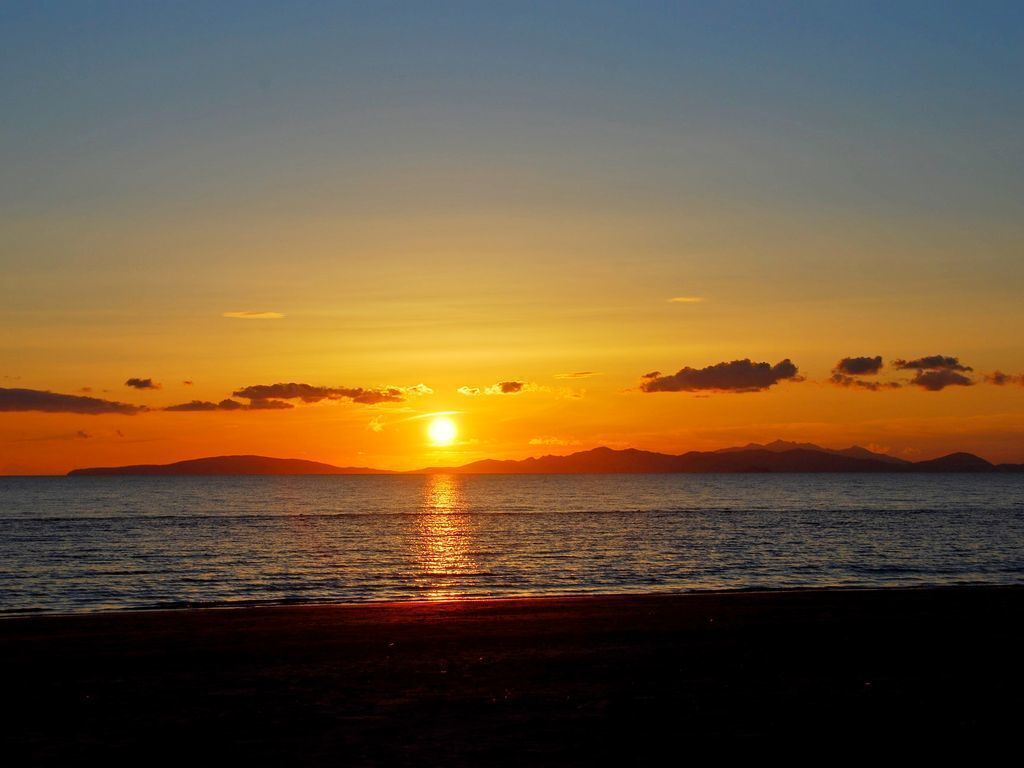 sunset Tuscan archipelago