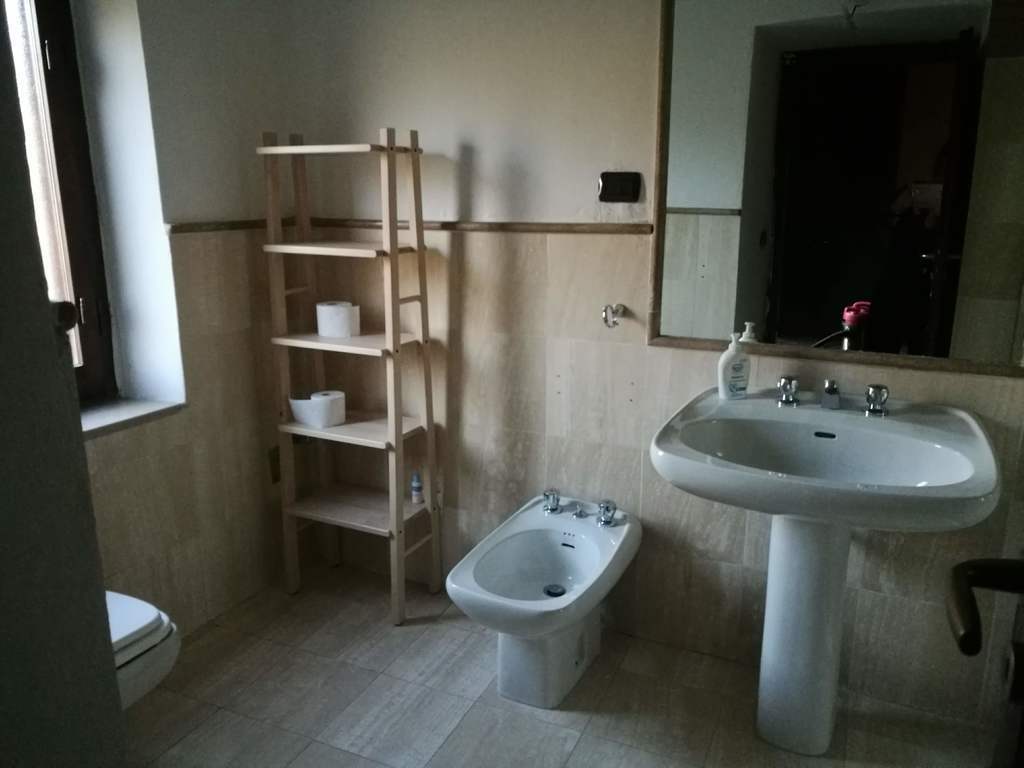 bathroom with big shower