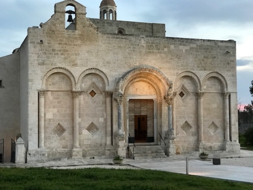 Siponto Basilica  Santa Maria Maggiore  XII sec.