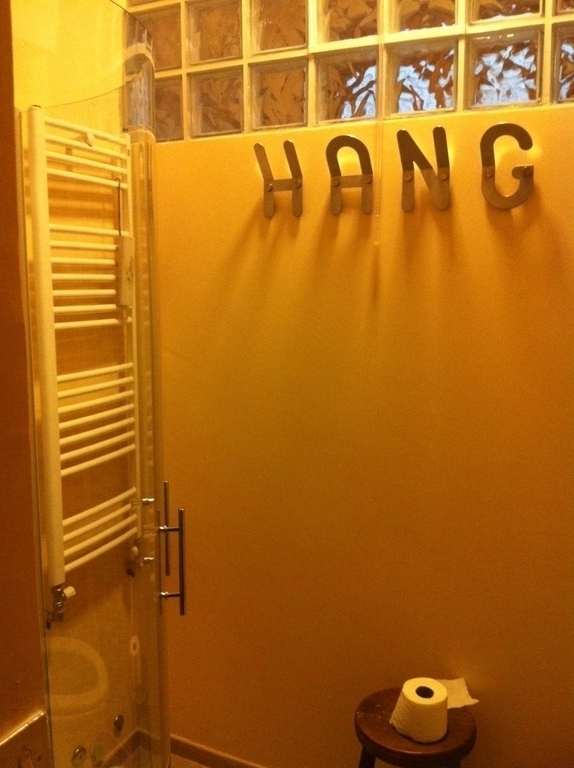 dettaglio bagno corridoio