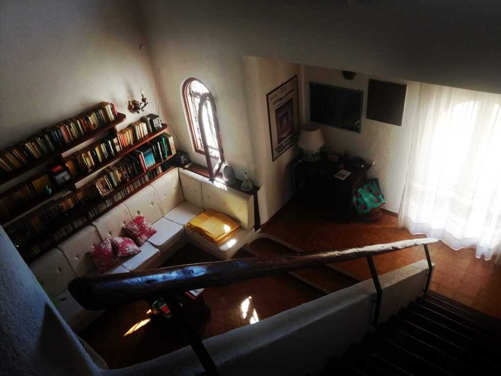 salotto visto dall'alto