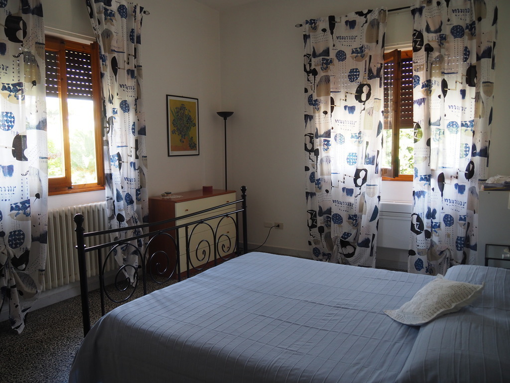 Camera matrimoniale con lettino se necessario