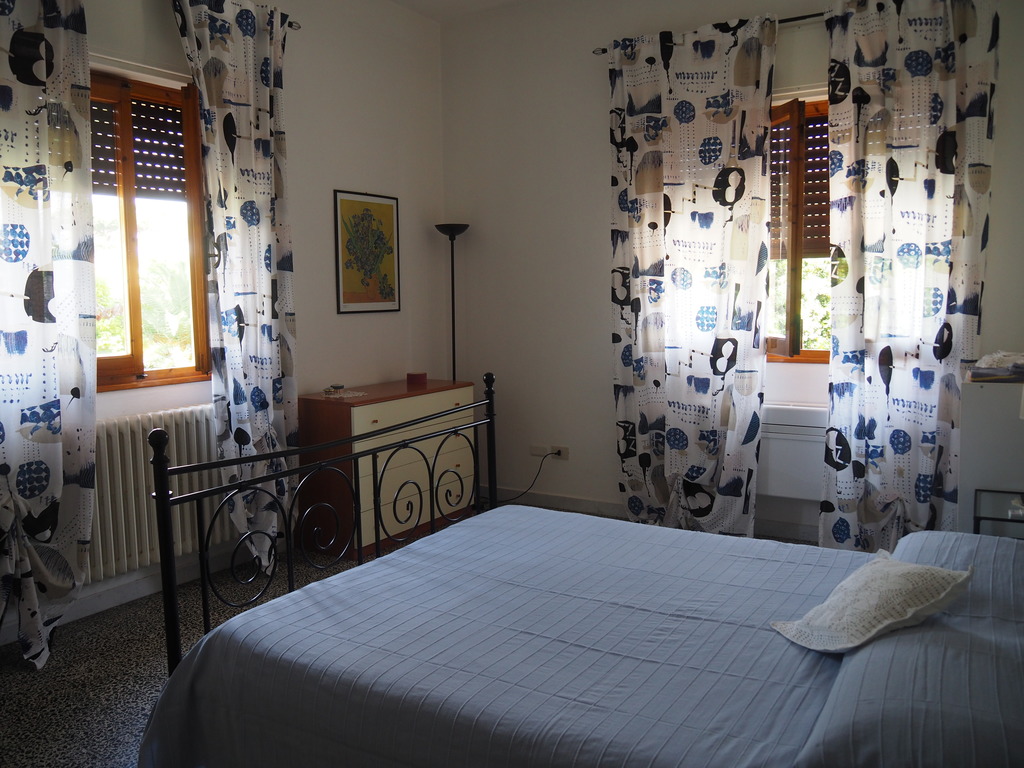 Camera matrimoniale con lettino se necessario