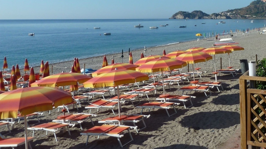 spiaggia Letojanni