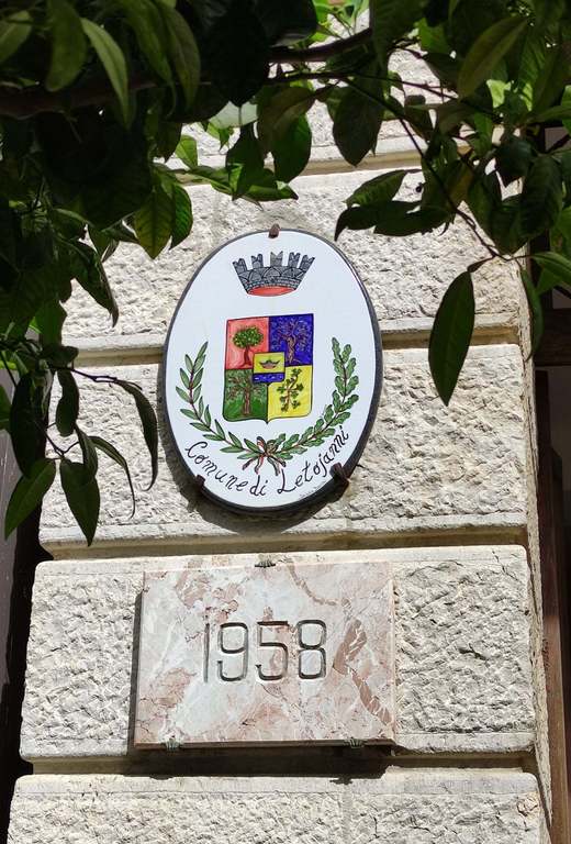 Stemma Comune di Letojanni--Common coat of arms of Letojanni