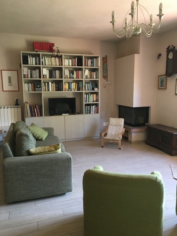 Sala con accesso in giardino