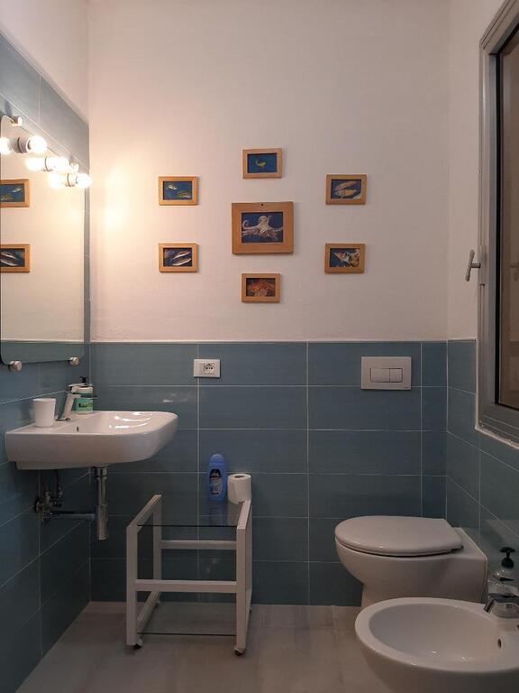 bathroom at ground floor