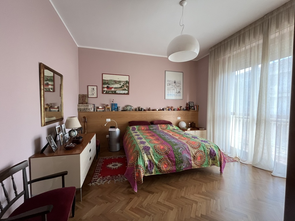 Double bedroom (first floor)